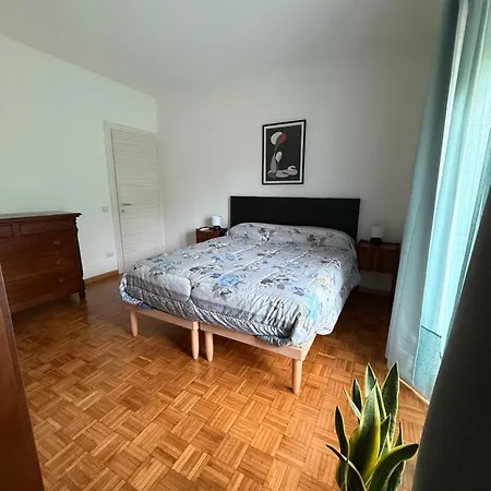Apartment Francis House