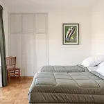 Апартаменты Francis House *