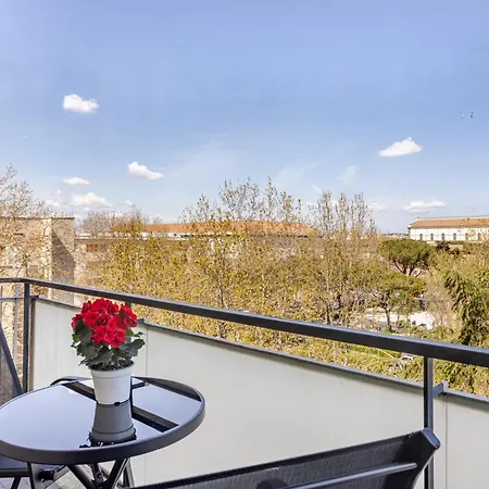 Francis House * Roma