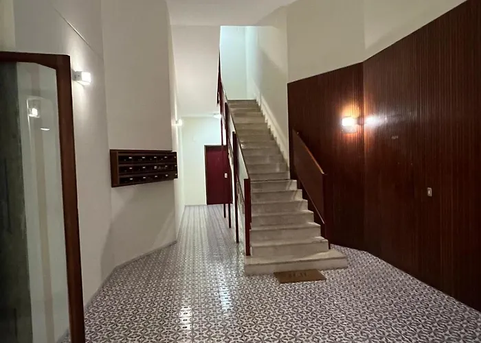 Francis House Apartment *